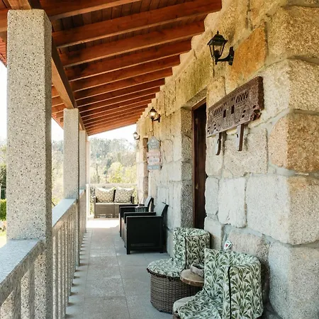 別荘 Casa Dos Castros Travassos (Braga)