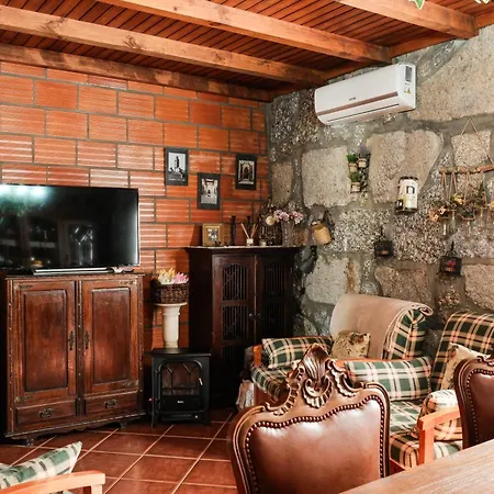 Casa Dos Castros Casa de Férias Travassos (Braga)