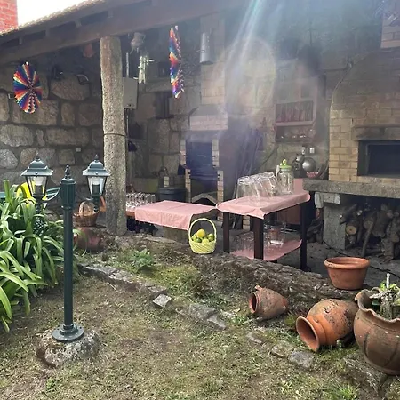 Casa Dos Castros Travassos (Braga)