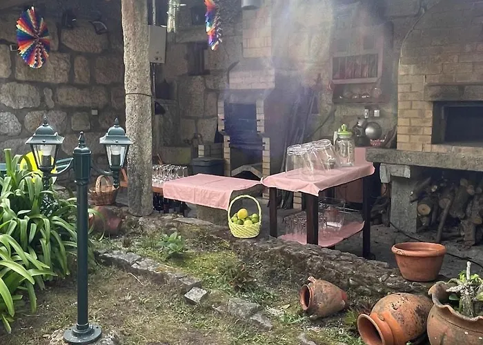 Casa Dos Castros Travassos (Braga)